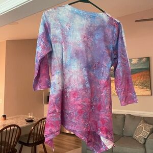 Beautiful cockatoo shirt from FL